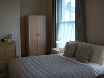 Admiral Bed & Breakfast